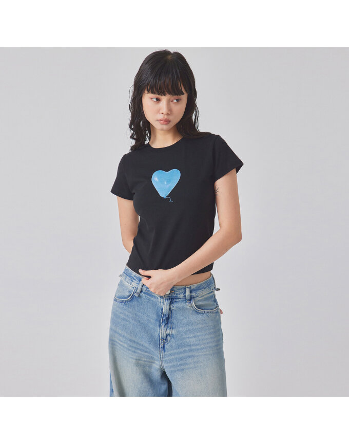 HEART-SHAPED BALOON-PRINTED T-SHIRT_T416TP103