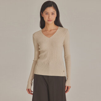 RIBBED V-NECK KNIT TOP_T423TP101