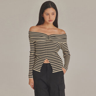 STRIPE OFF-SHOULDER KNIT TOP_T423TP104