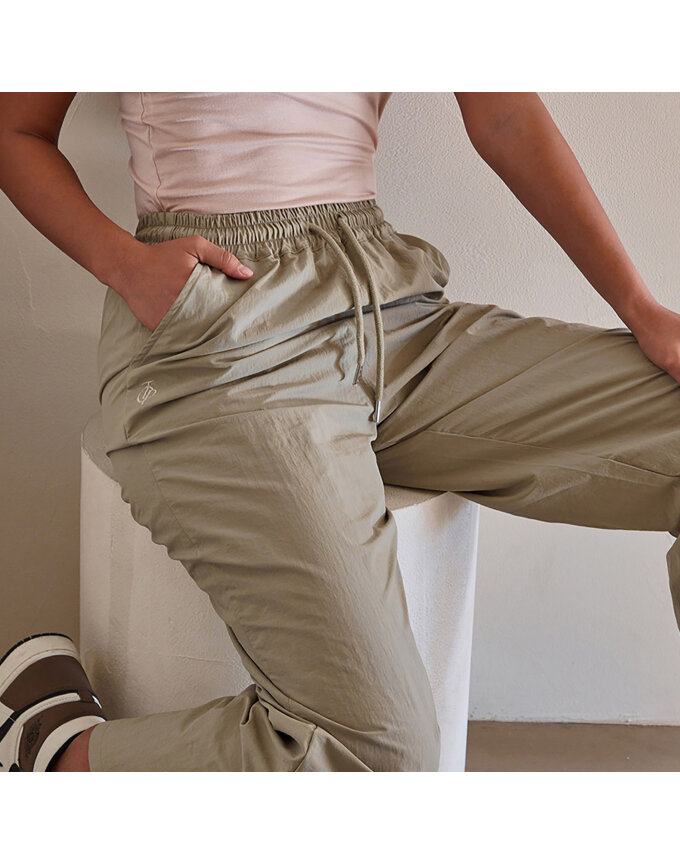 TWO WAY JENNER PANTS_T216BT704