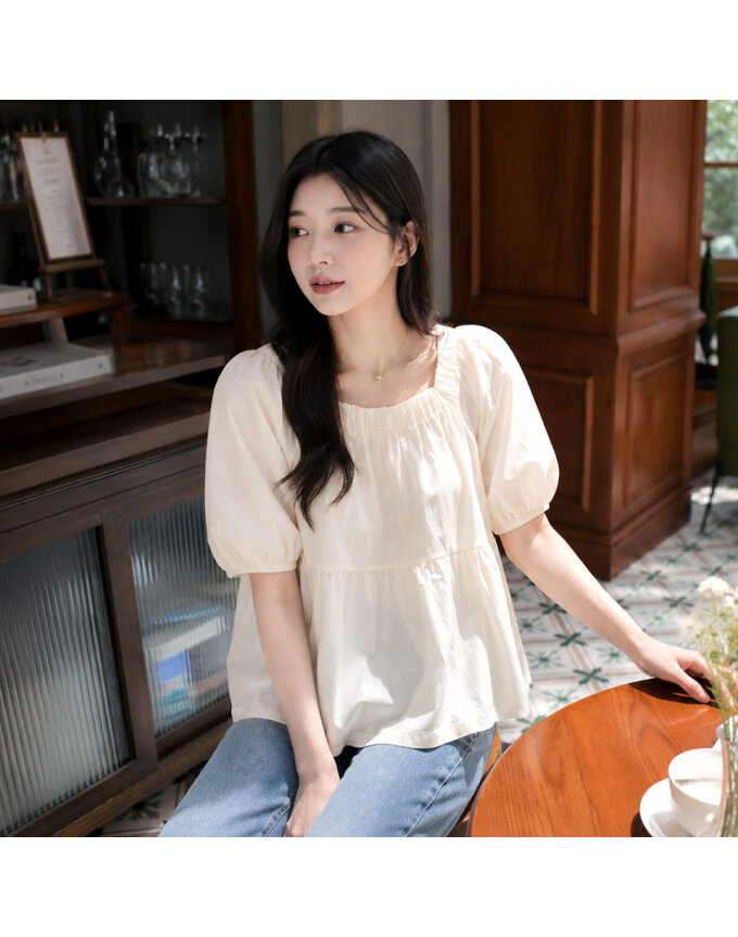 [귈림] 스퀘어넥 셔링 페플럼 블라우스(G6MBL055P)
