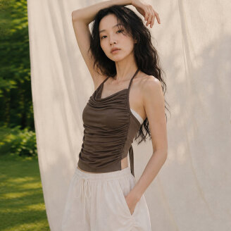 BACKLESS TIED UP SHIRRED HALTER TOP_T516TP122