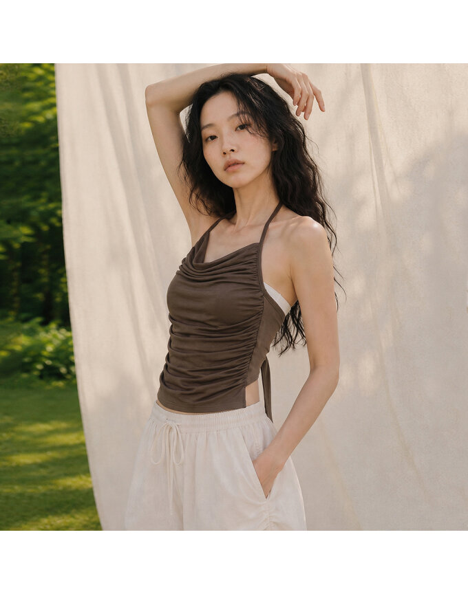 BACKLESS TIED UP SHIRRED HALTER TOP_T516TP122