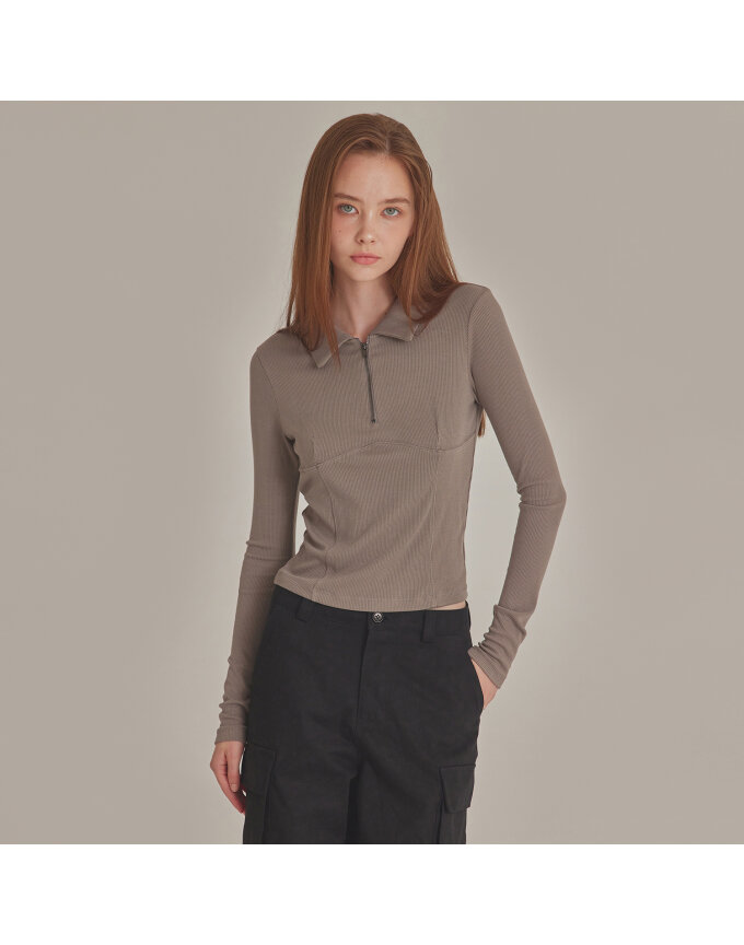 COLLARED HALF ZIP LONG SLEEVE TOP_T426TP100