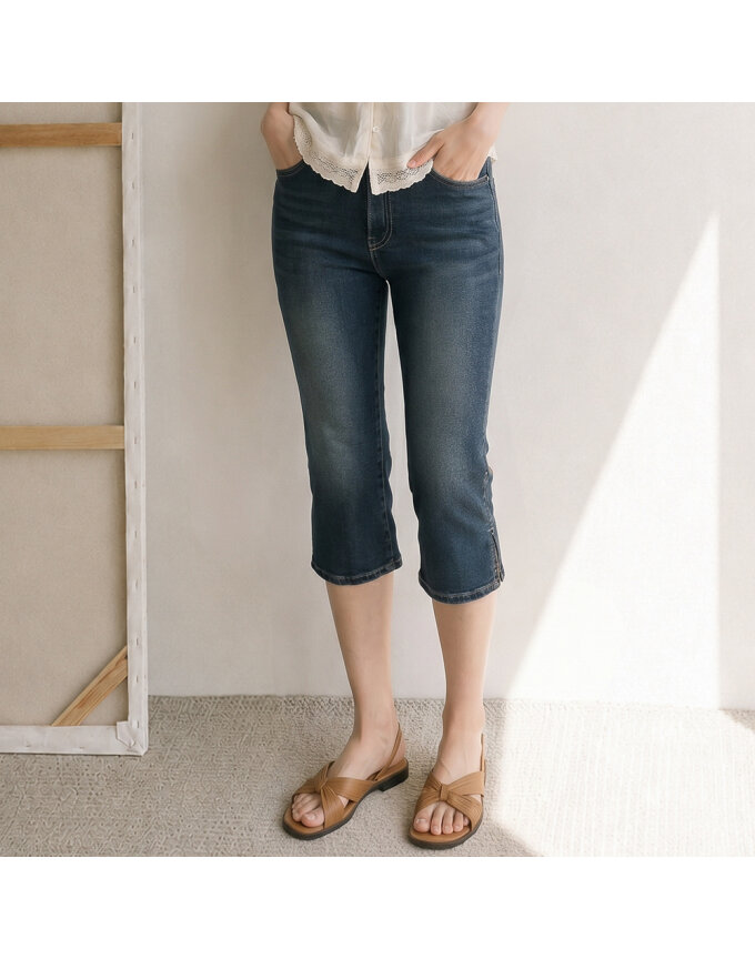 사이드 슬릿 스판 데님 카프리 팬츠_T611DE410
