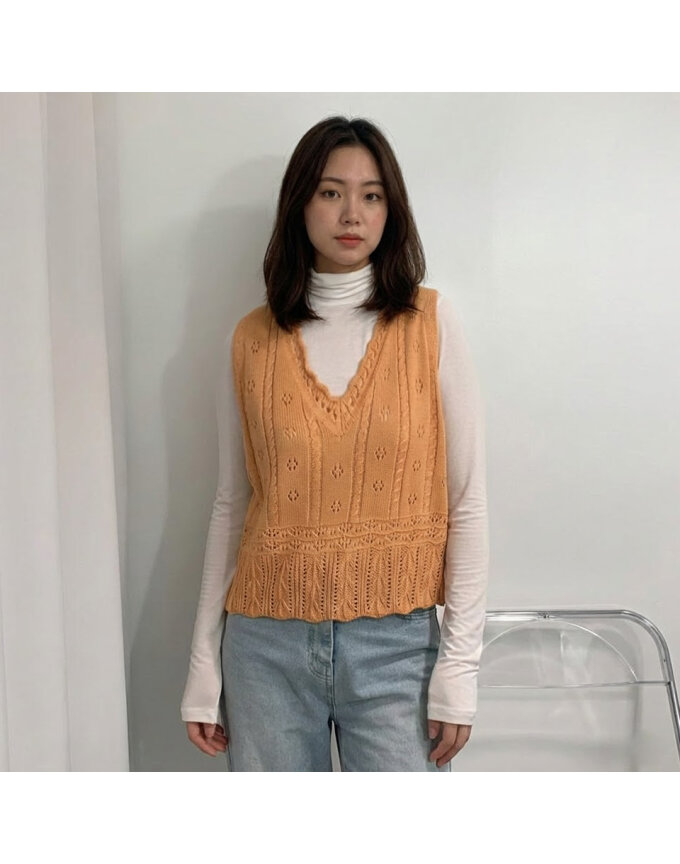 [모델리스트] 에스케 펀칭 포인트 V넥 베스트 (MESVT017)