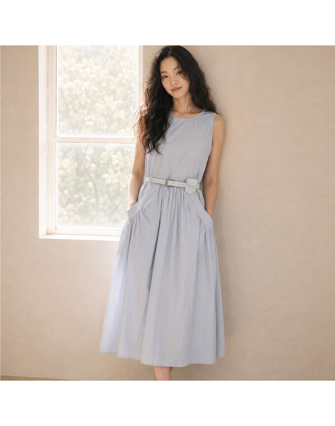 SLEEVELESS FLARED DRESS WITH BELT_T513DS503