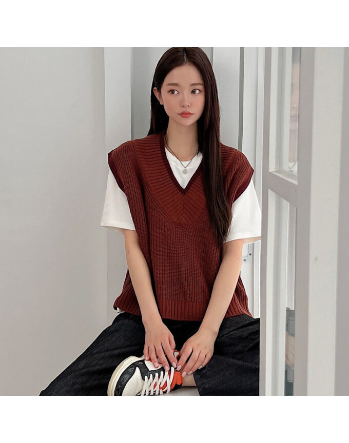 [모델리스트] 배색 딥V넥 베스트 (MESKN173)