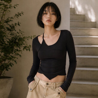 POINTY SLEEVELESS LAYERED TOP_T416TP137