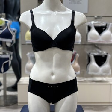 [AK수원점] [휠라언더웨어] FI4BAG3656F/DR(BLK) 에센셜 프리컷 와이어브라팬티세트